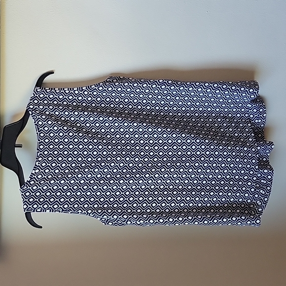 Loft Sleeveless Blouse - Picture 5 of 7